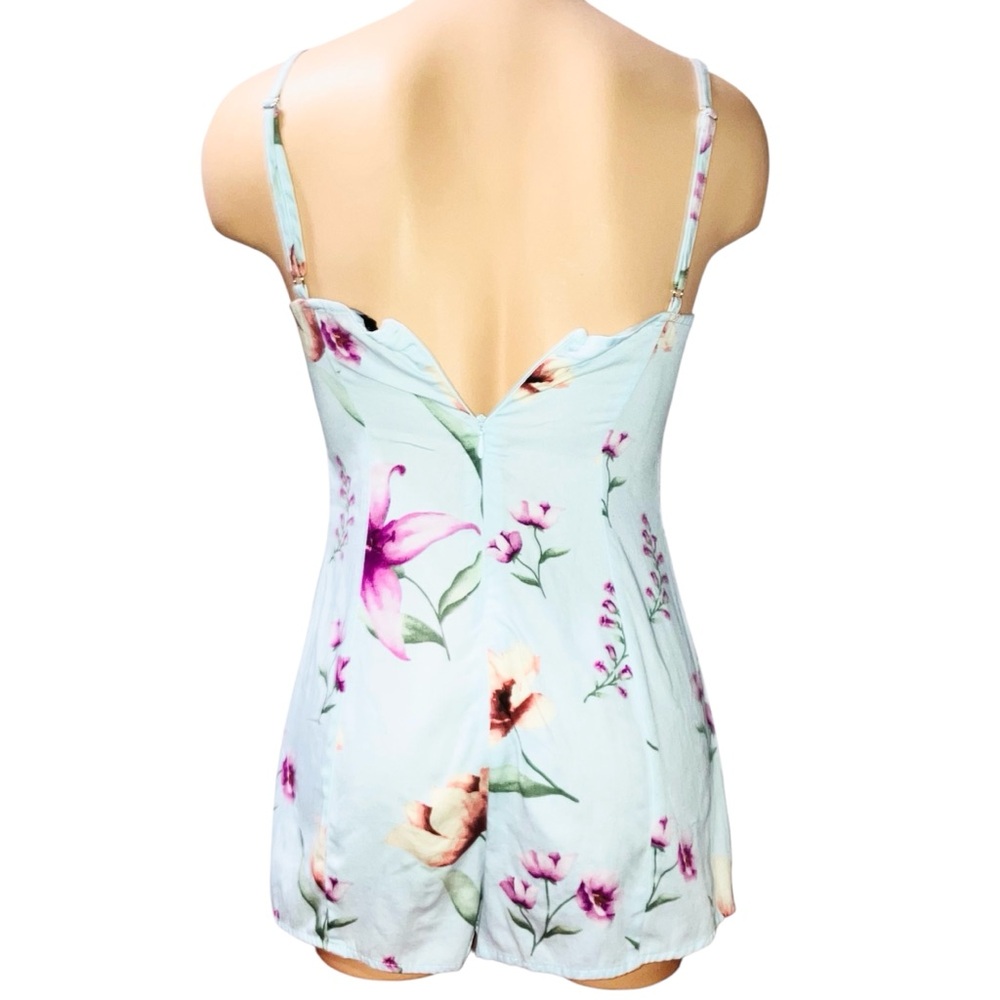 *3 for $30!* Forever 21 Romper Blue Floral Tropical Romper Bow Short Playsuit S - Picture 4 of 8